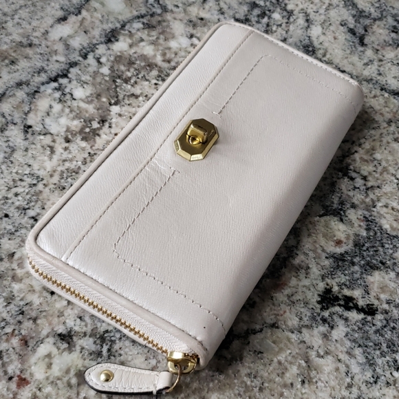 Coach Handbags - Coach Full Size Leather Wallet